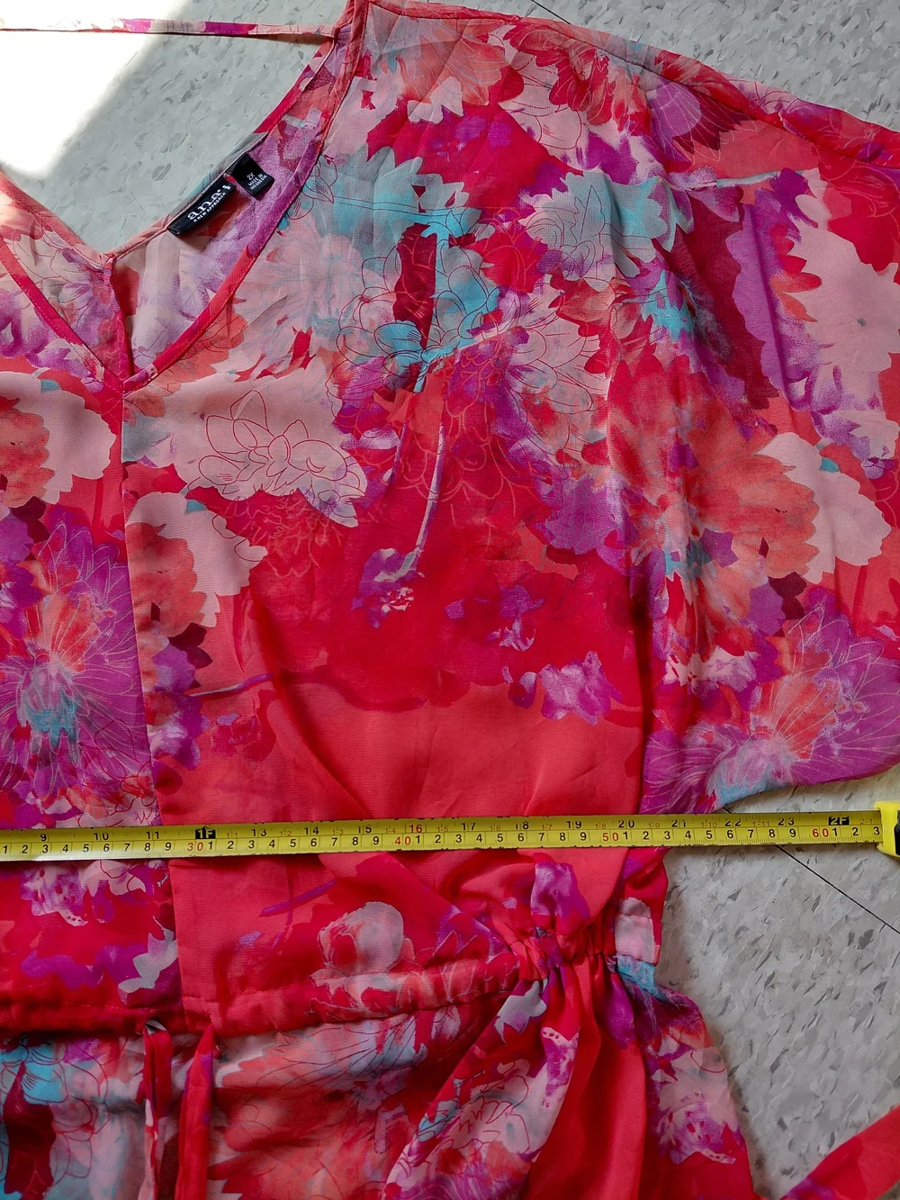 a.n.a Plus Size 2X  Floral Tie-Waist Sheer Blouse in Pink and Coral Kimono Sleev - Picture 7 of 8